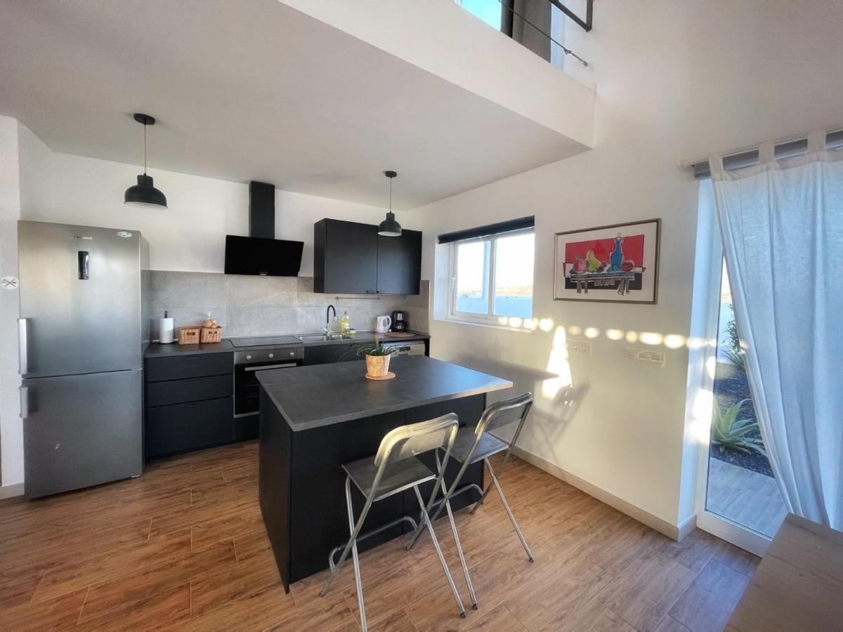 Azur Arts Lanzarote Lofts Apartment ตินาโค ภายนอก รูปภาพ