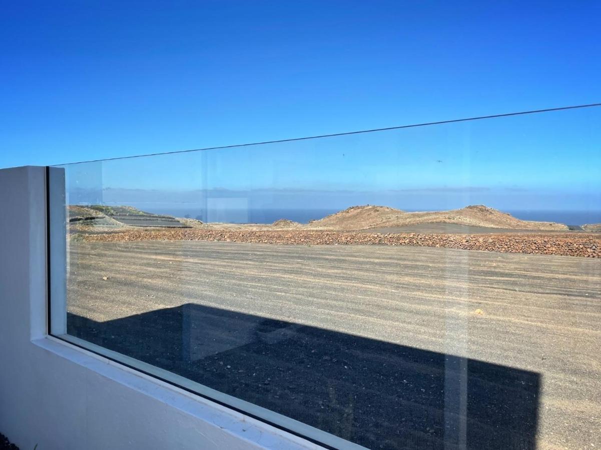 Azur Arts Lanzarote Lofts Apartment ตินาโค ภายนอก รูปภาพ