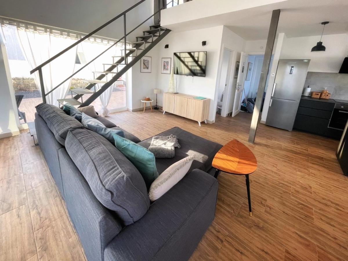Azur Arts Lanzarote Lofts Apartment ตินาโค ภายนอก รูปภาพ