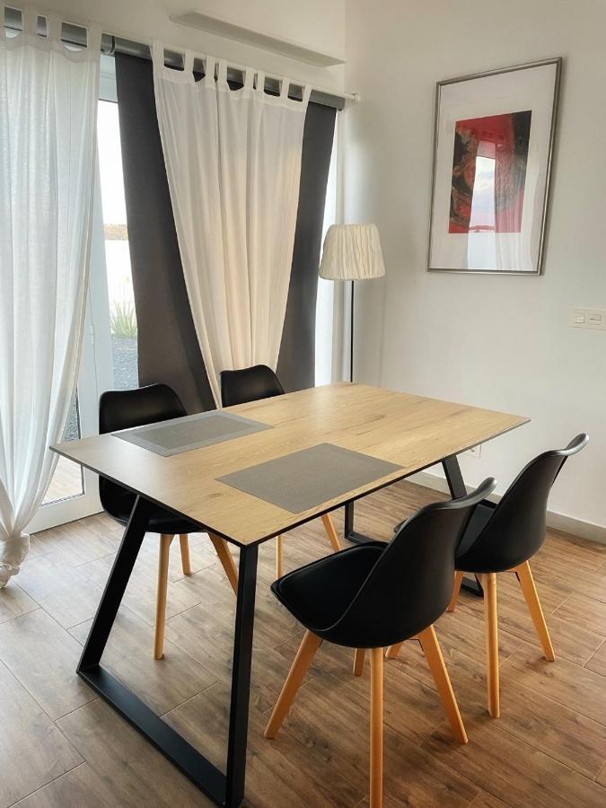 Azur Arts Lanzarote Lofts Apartment ตินาโค ภายนอก รูปภาพ