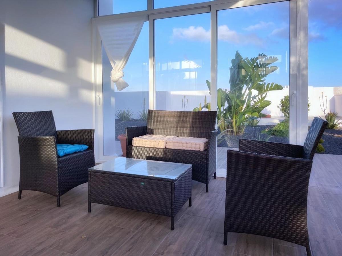 Azur Arts Lanzarote Lofts Apartment ตินาโค ภายนอก รูปภาพ